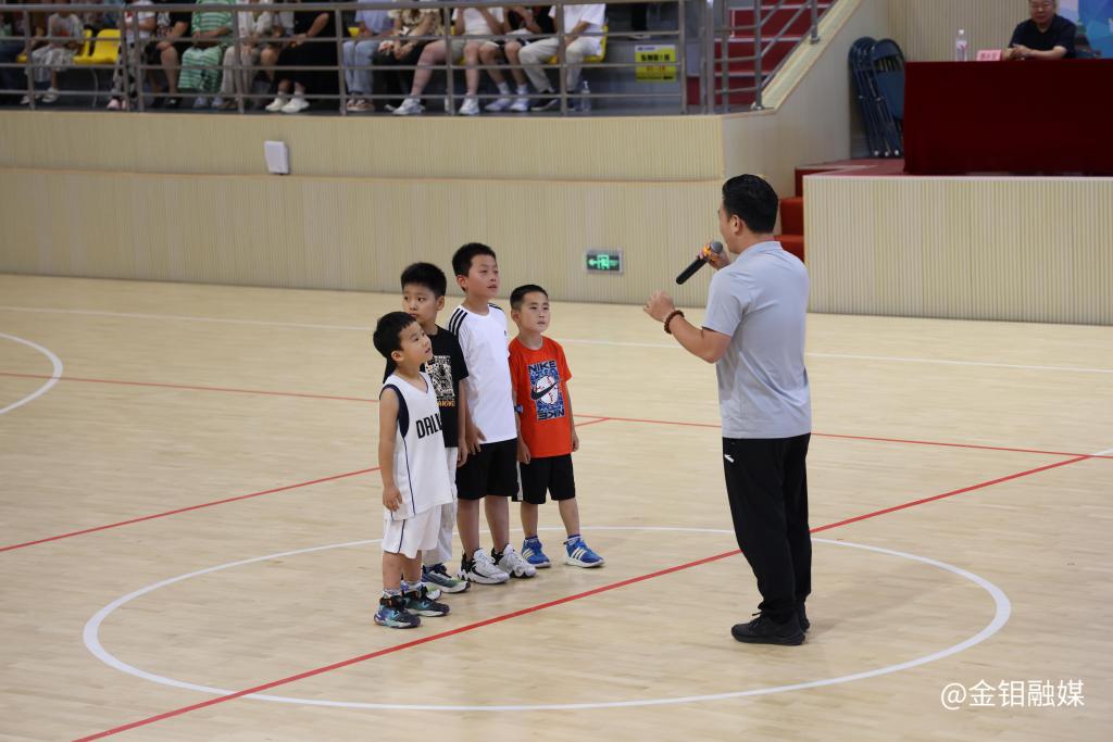 20240812-小球迷參加游戲互動.JPG