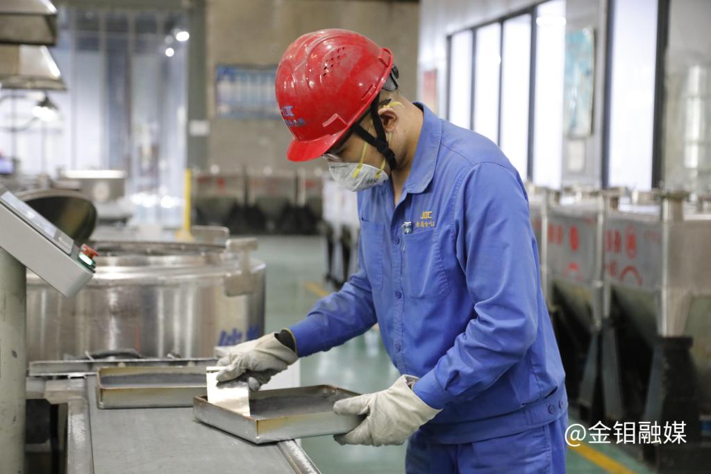 20241122-驗(yàn)料.JPG